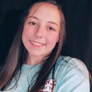 Meet your Posher, Caitlyn